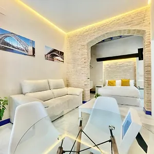 Philippe's Triana Apartamento